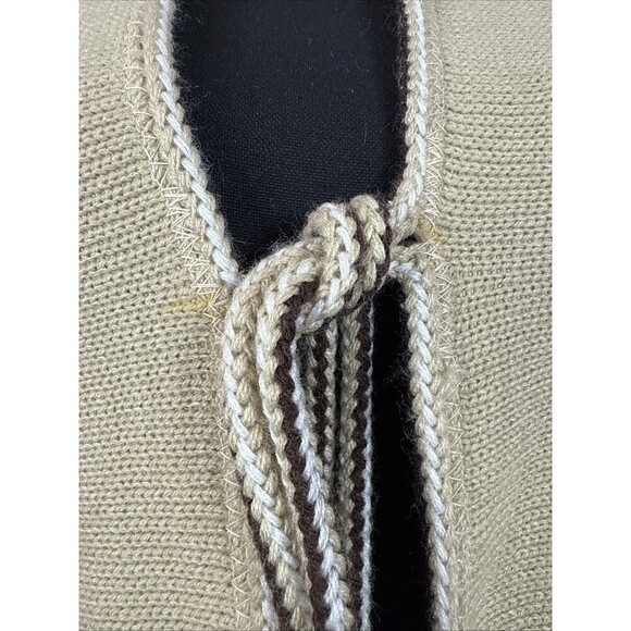 Southwest Aztec Poncho Kimono With Tie Closure Fringe Hem - Picture 10 of 14